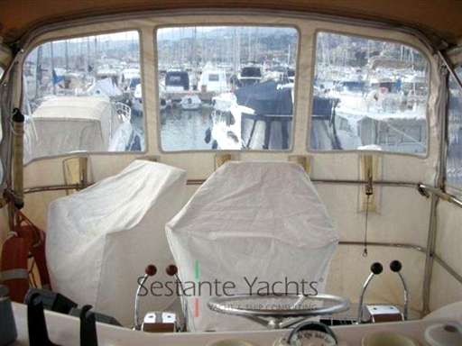 Riviera Marine Riviera Marine 33.5 Flybridge