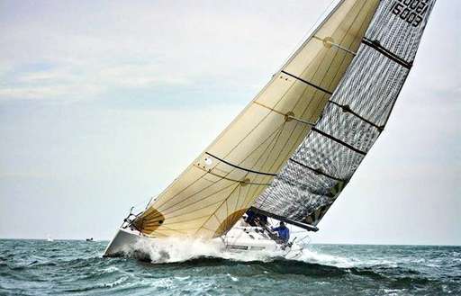 Cantiere del pardo Cantiere del pardo Grand soleil 37