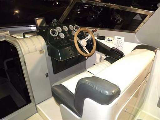 Riva Riva Bravo 38