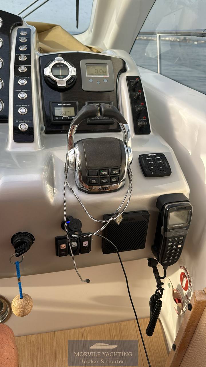 Airon marine 4300 t-top