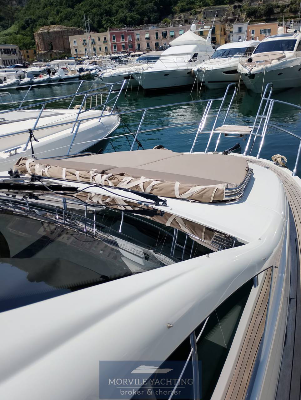 Azimut Az 43s