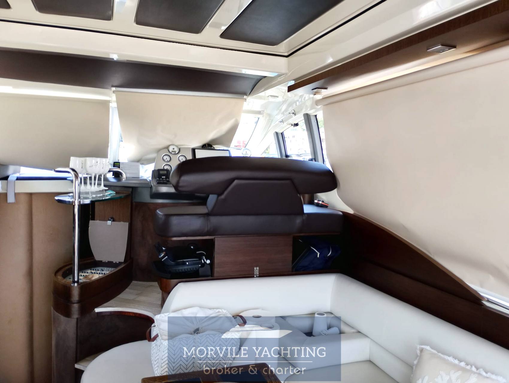 Azimut Az 43s