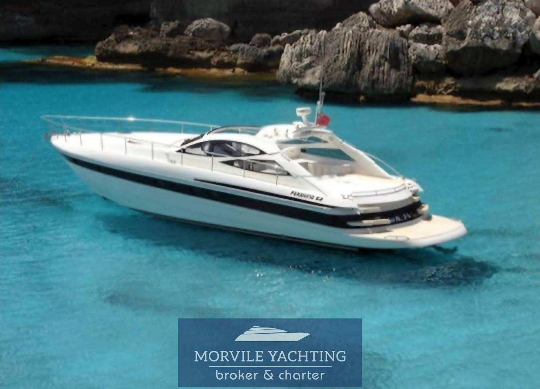 Pershing 52