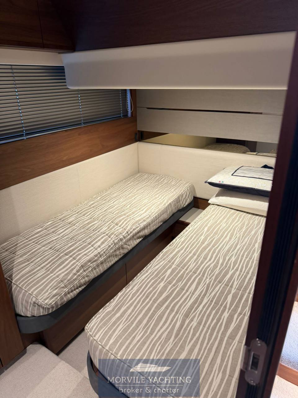 Princess yachts S 62