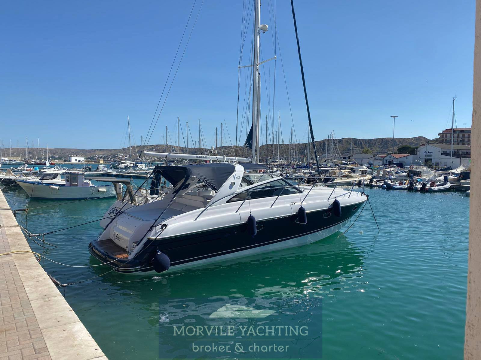 Princess yachts V 42