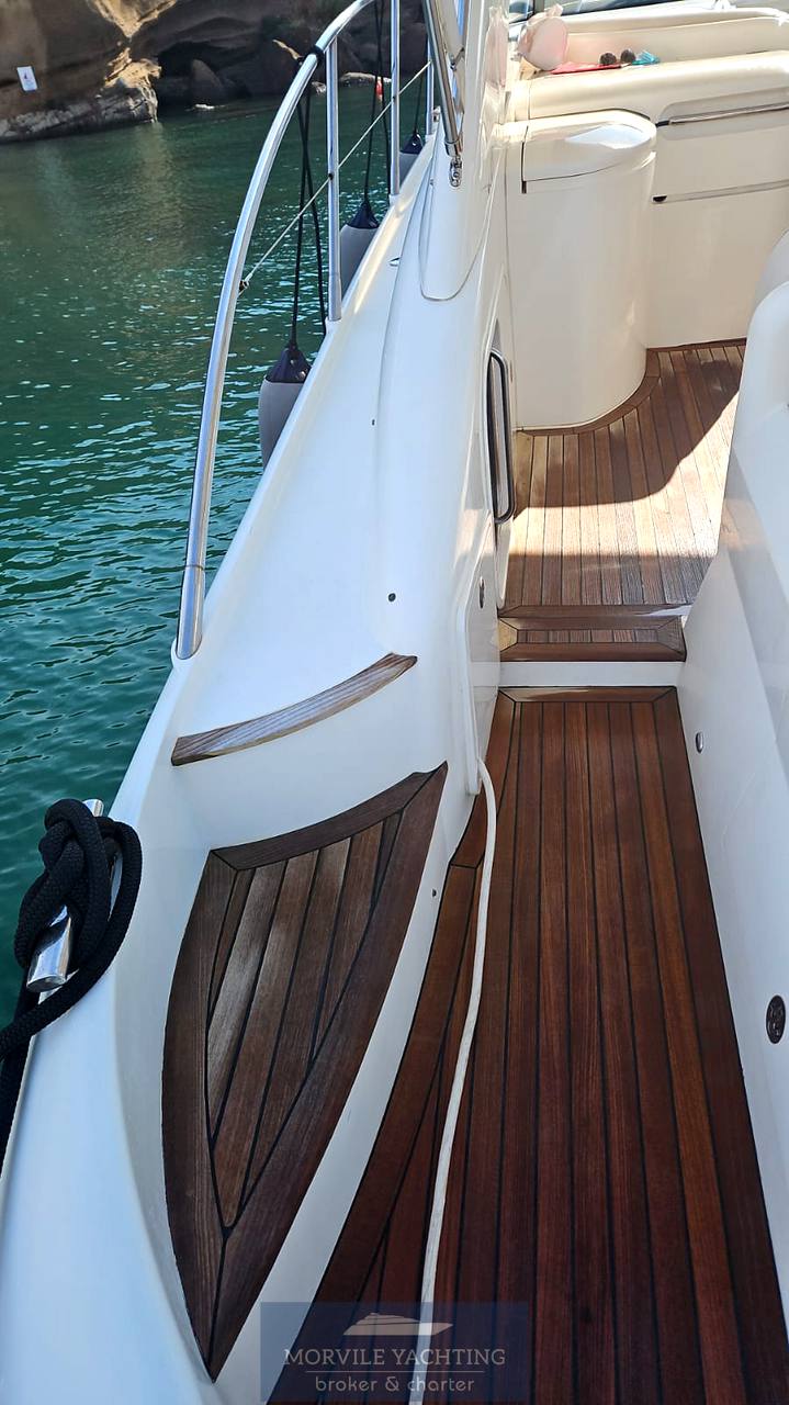 Princess yachts V48