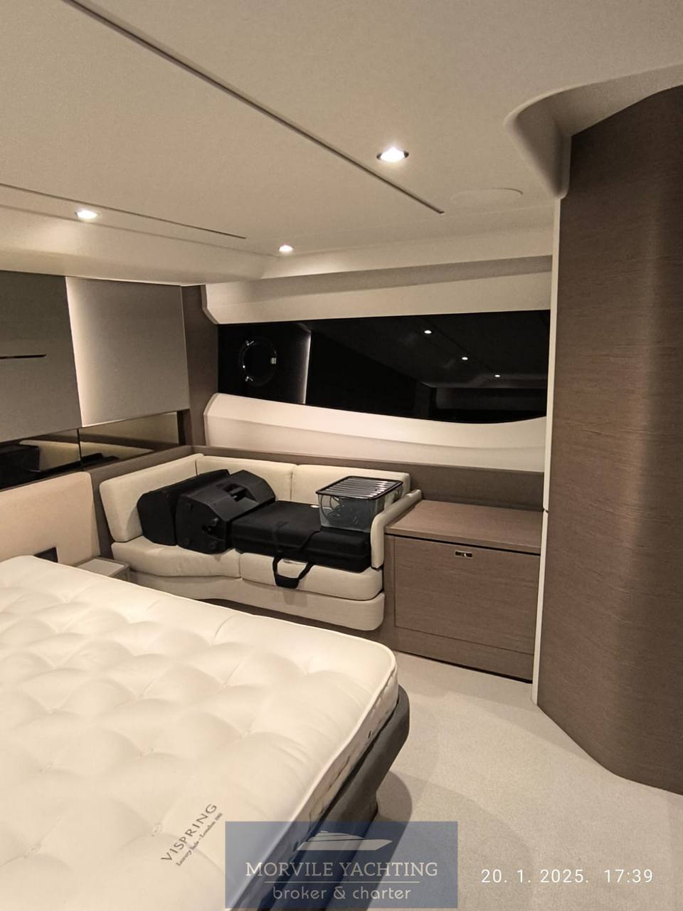 Princess yachts V60