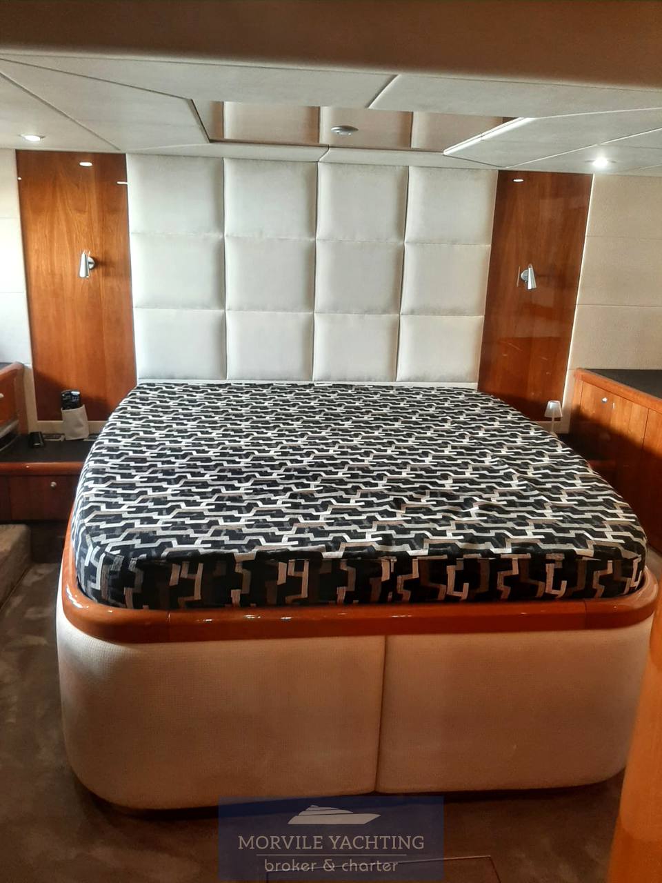 Sunseeker Predator 62