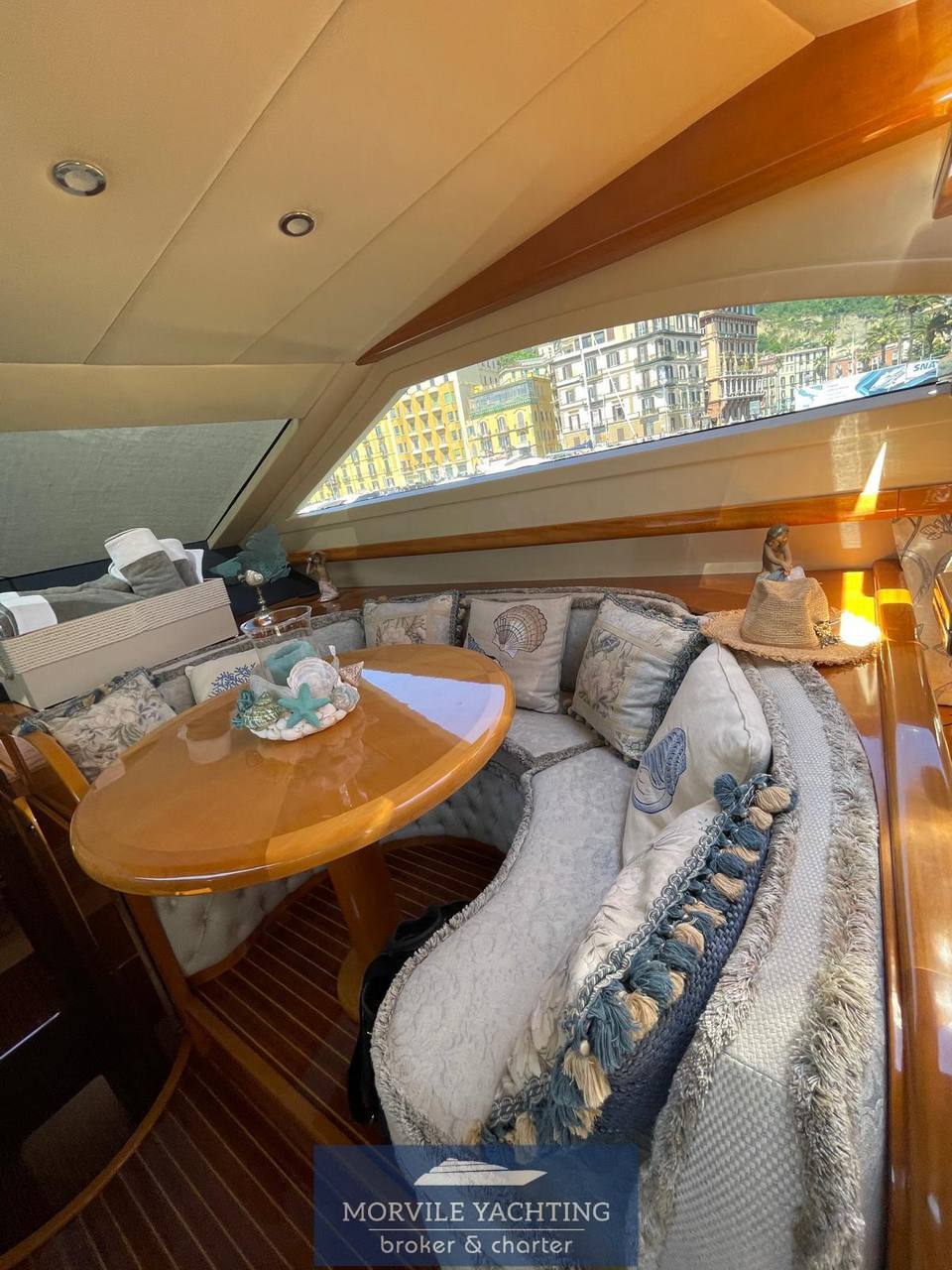 Uniesse 55 fly