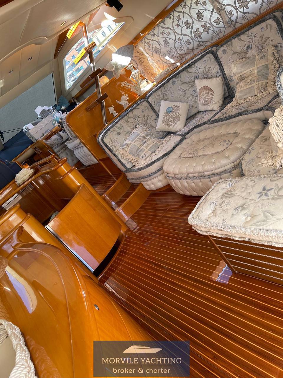 Uniesse 55 fly