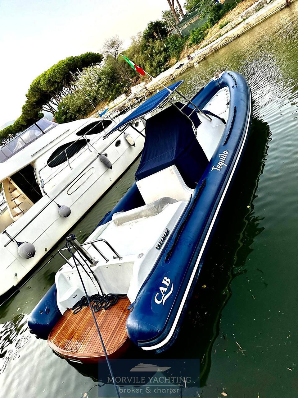 Dorado Cab 10