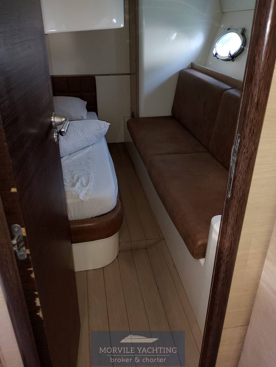 Marine yachting Mig 43