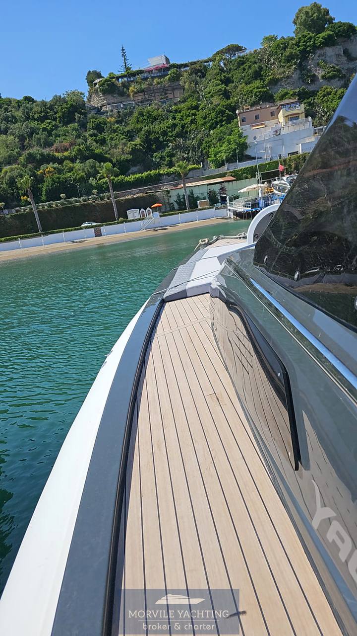 Panamera yacht Py 100 fb