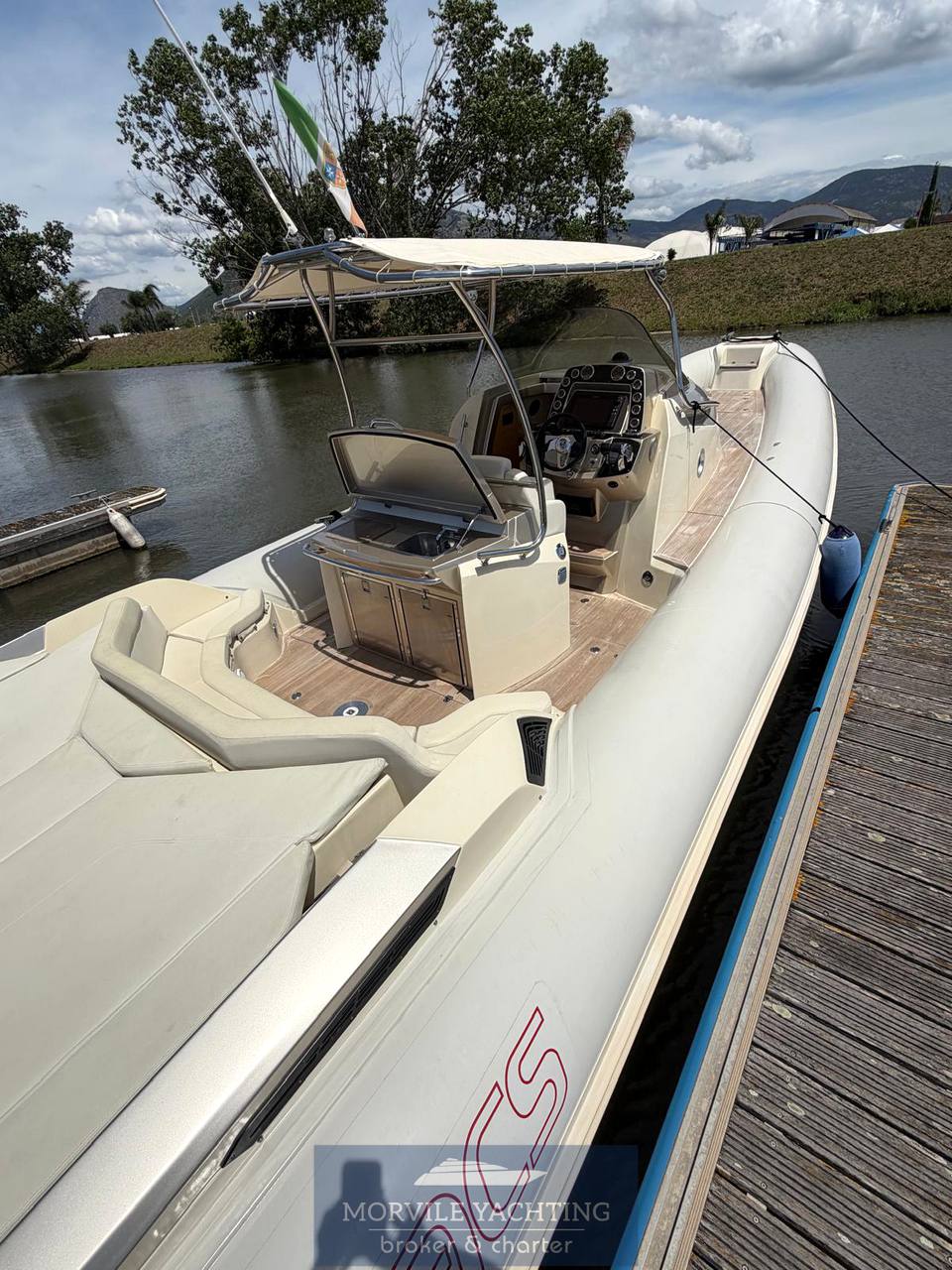 Sacs strider 11