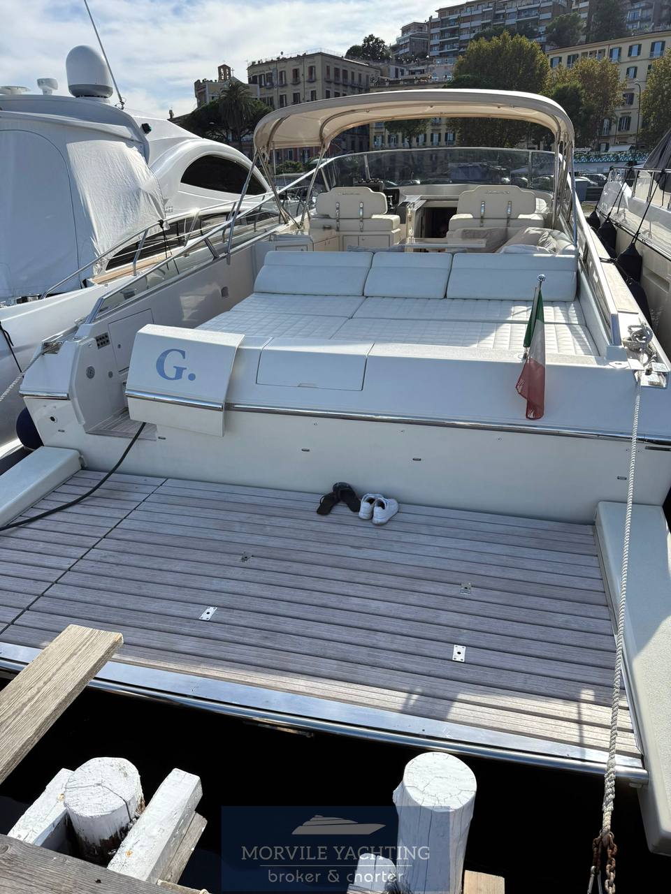 Itama Fifty five motor boat