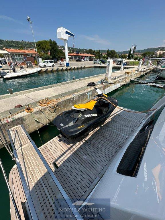 ABSOLUTE Navetta 58 Barca a motore usata in vendita