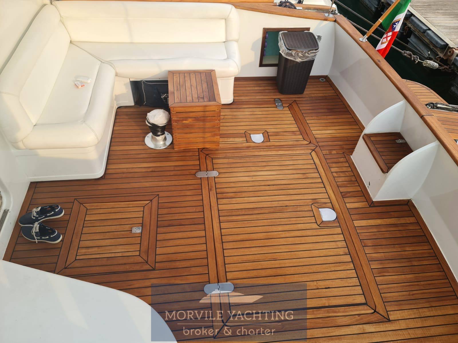 Cantiere solare 40 Bateau à moteur nouveau en vente