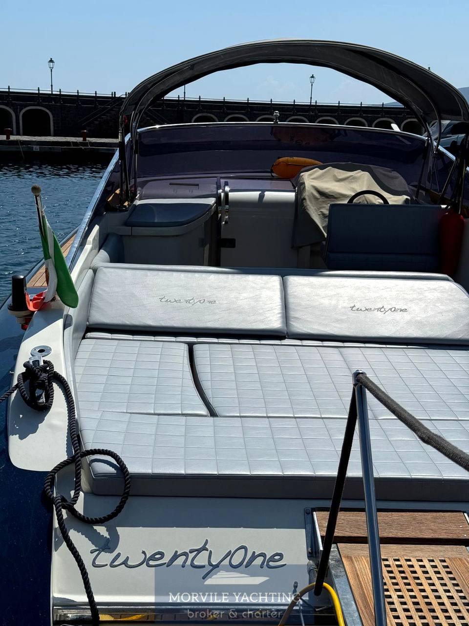 Blue ice 380v Motorboot