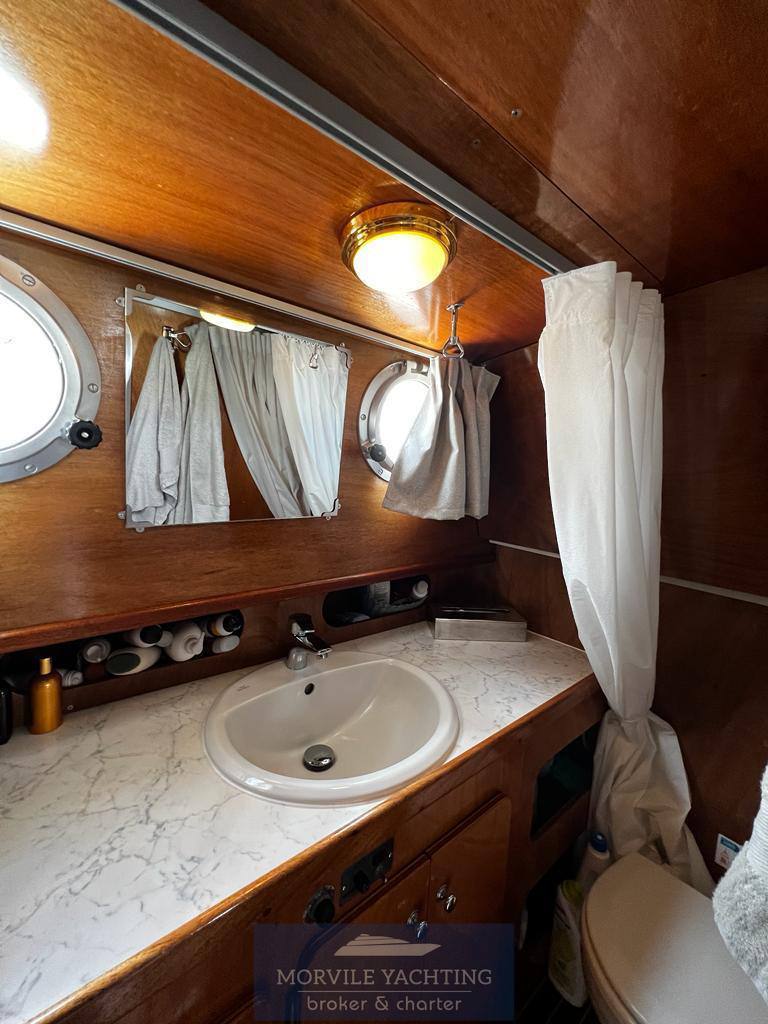 Sciallino 33 Gozzo cabin cruiser