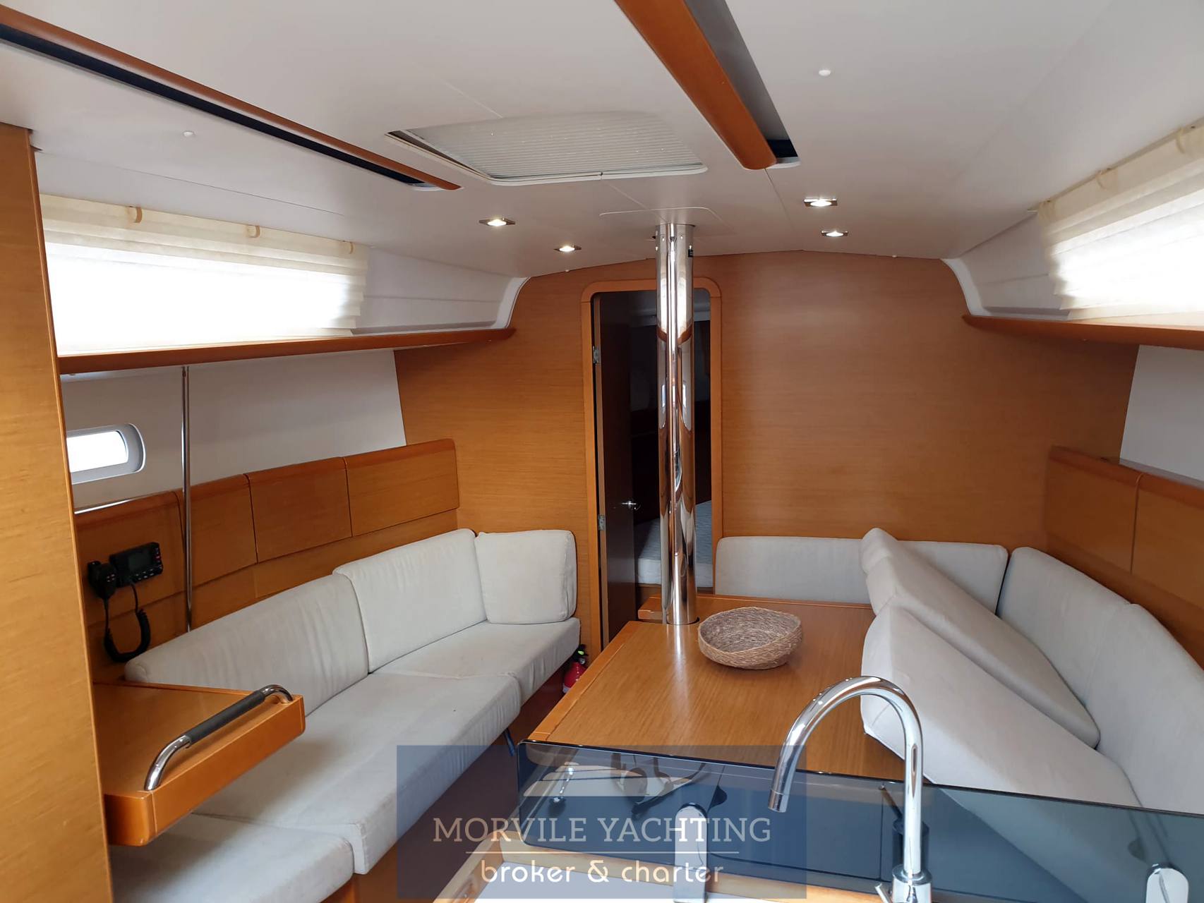 Jeanneau Sun odyssey 379 Парусная лодка используется для продажи