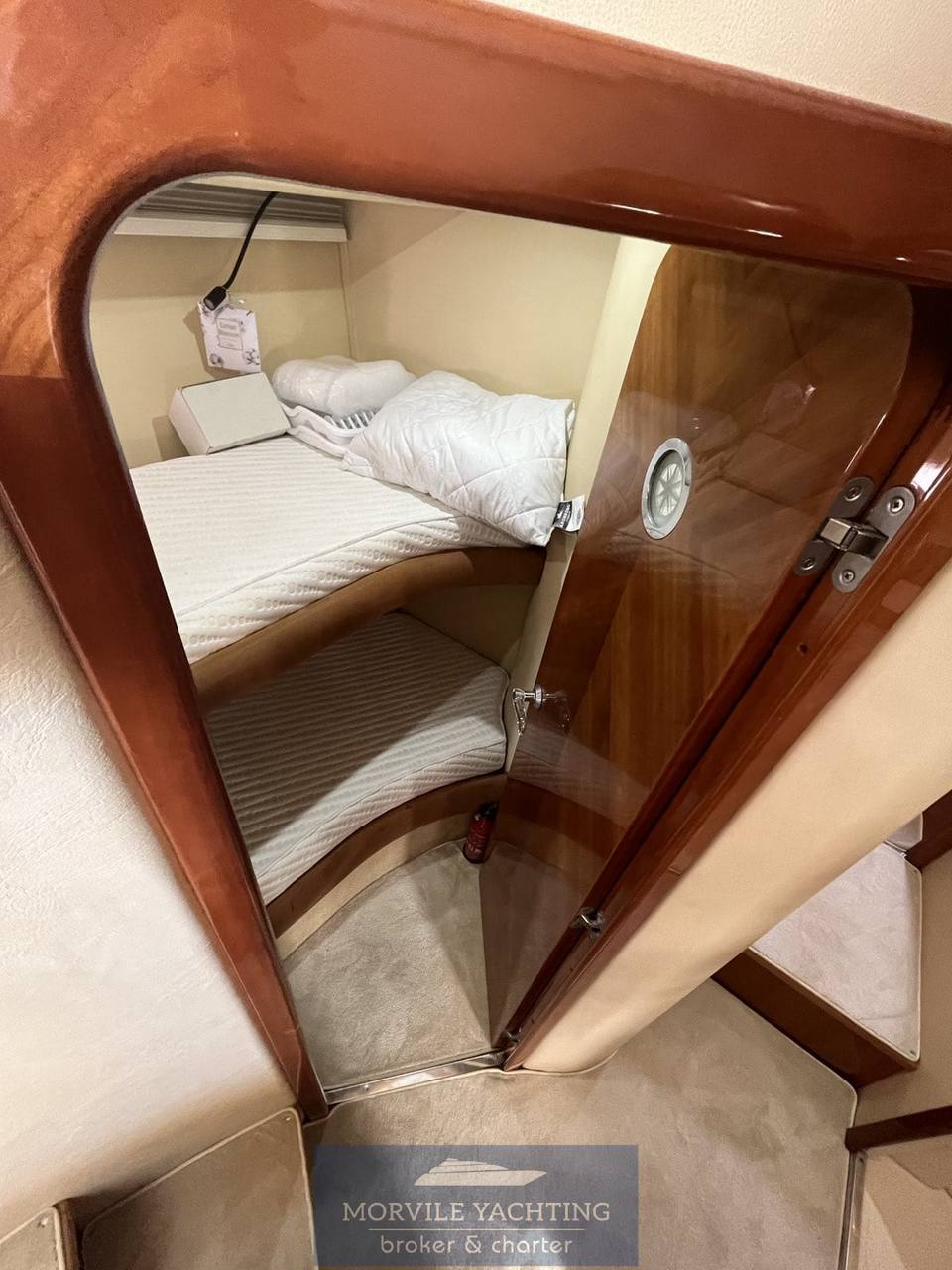 Azimut 46 驾驶桥楼 使用