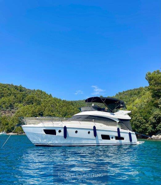 Bavaria virtess 420 fly Motor boat used for sale