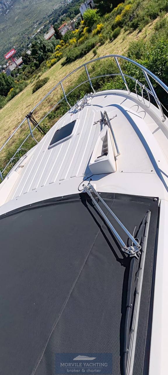 Sessa marine F42 flybridge Моторная лодка используется для продажи