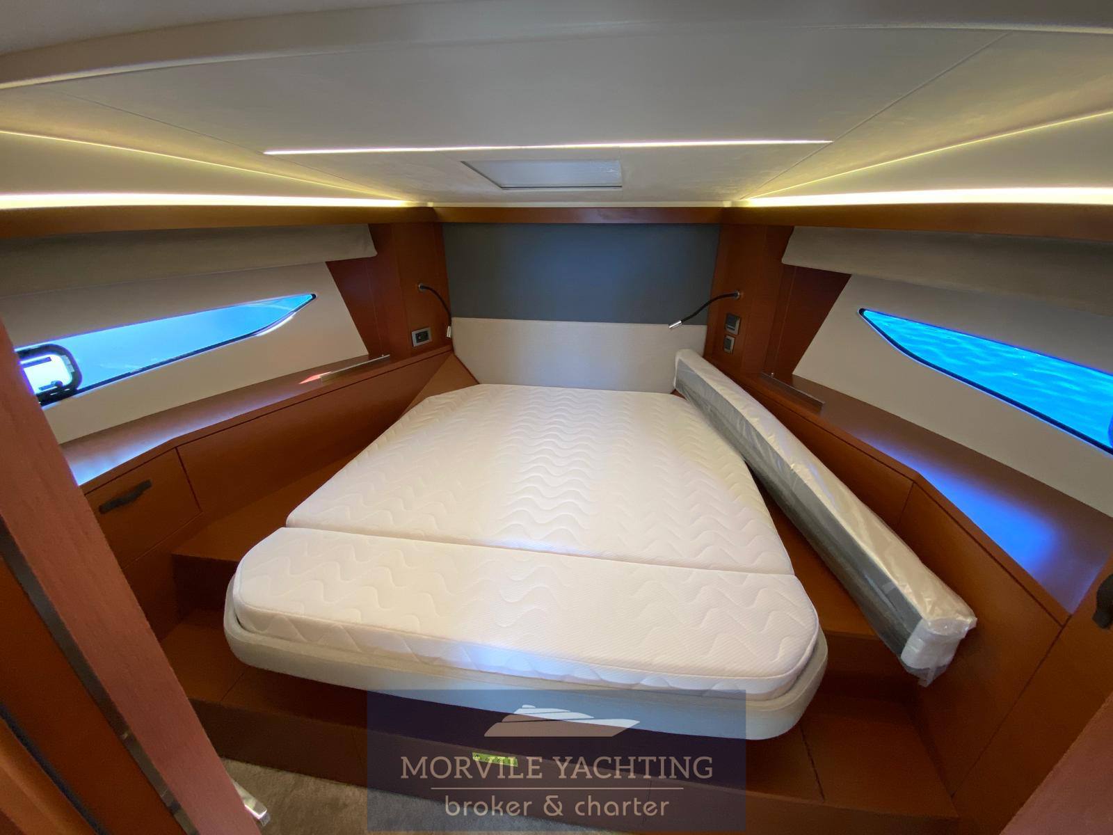 Prestige 420 fly Flybridge