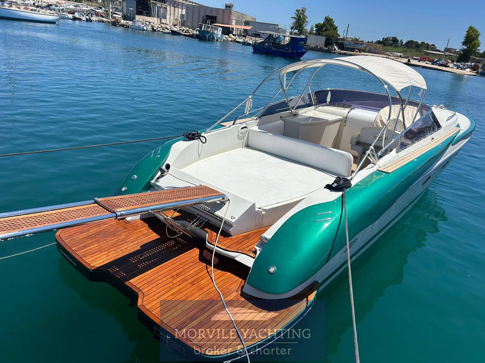 Blu ice 380v Express Cruiser usado