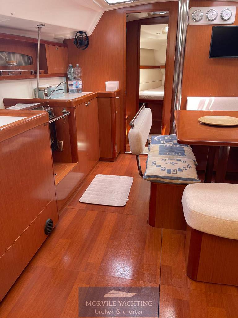 Beneteau Oceanis 46 barco de motor