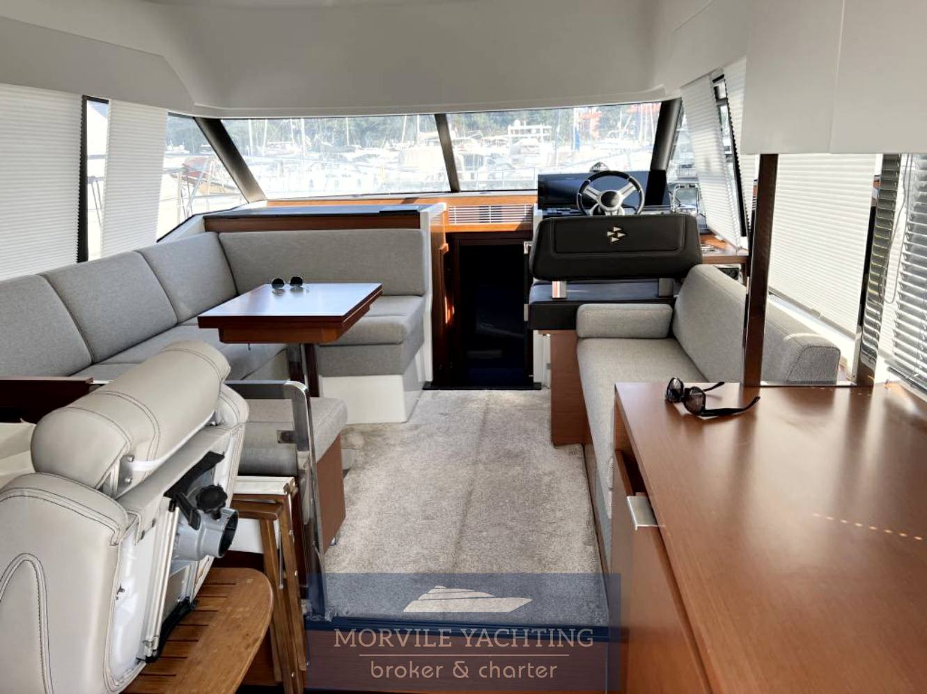 Prestige yachts 420 Hard top