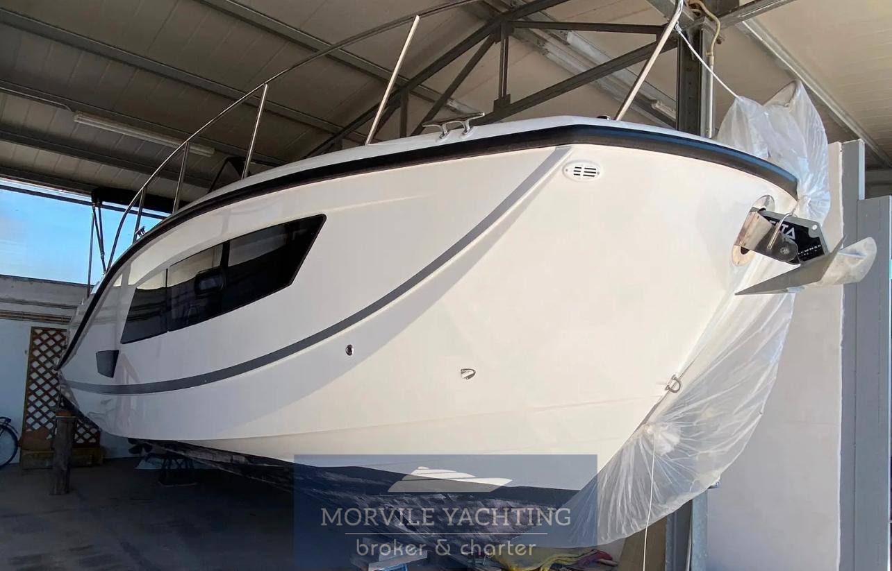 Quicksilver 875 sundeck Open usato