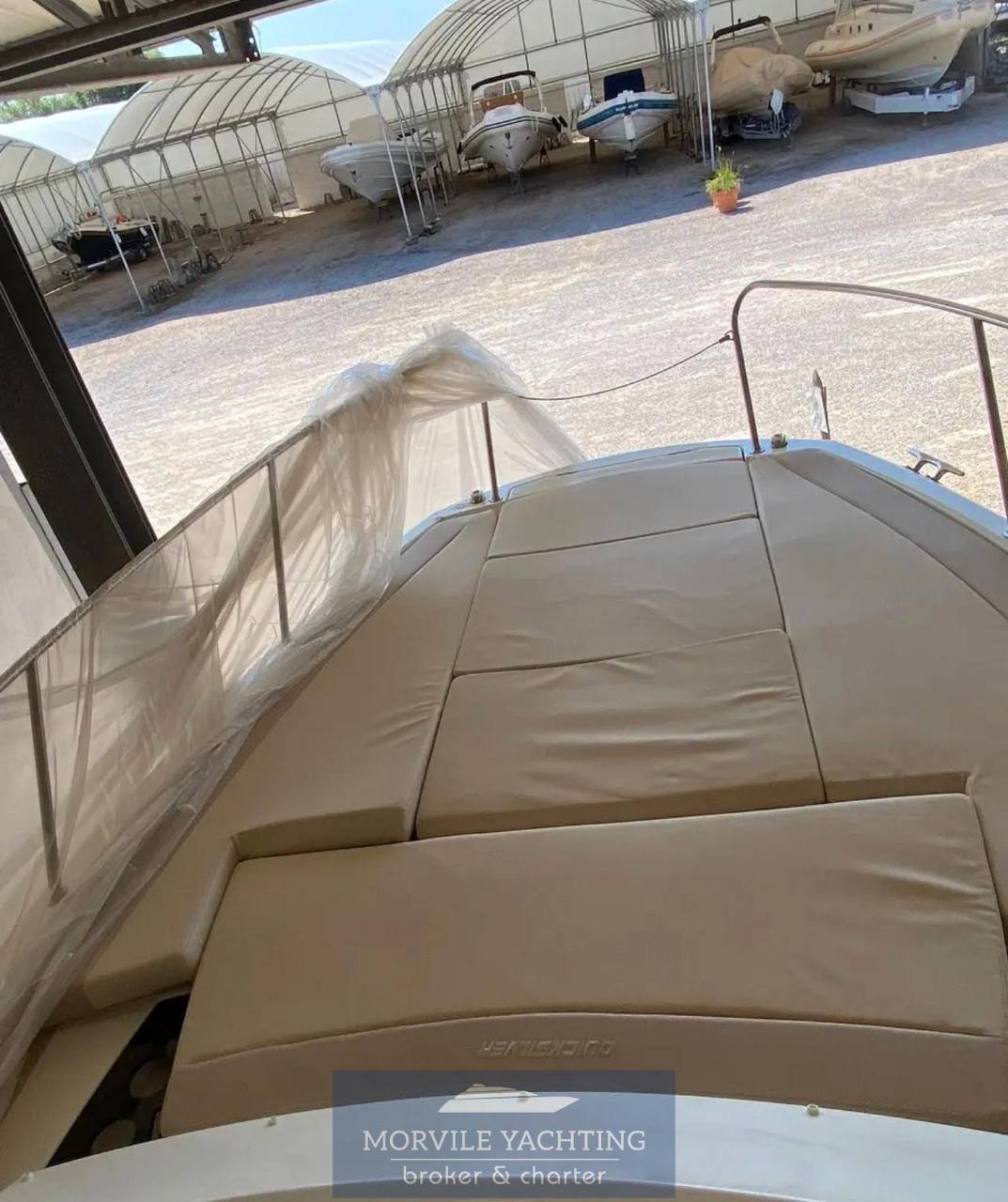 Quicksilver 875 sundeck Open