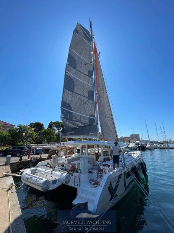 Excess Xcs 12 Catamarano a motore