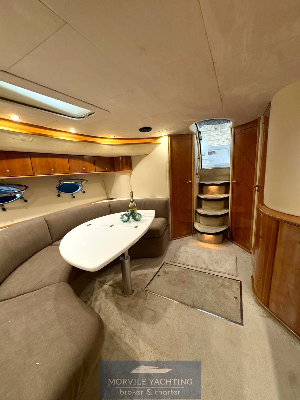 Princess V 55 barca a motore