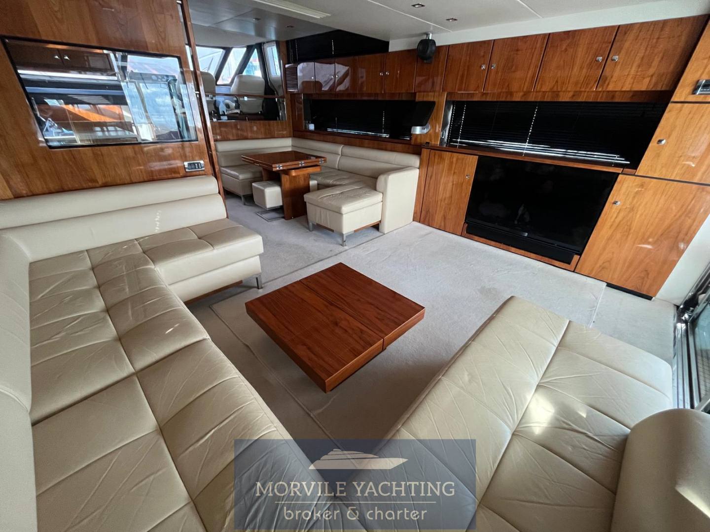 Fairline Squadron 65 fotografia