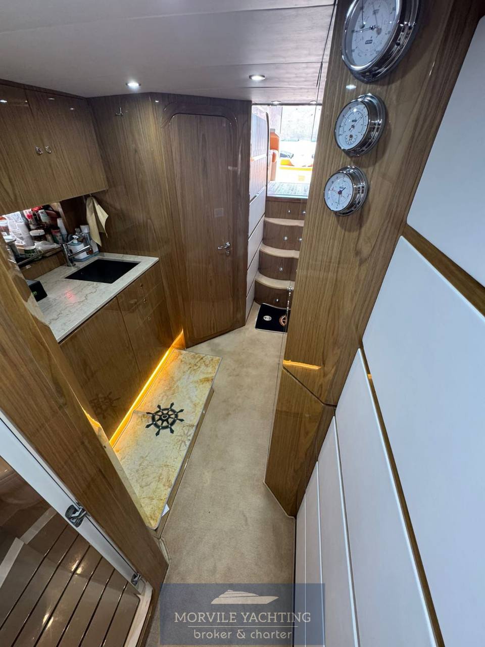 Uniesse marine 48 ht Hard top