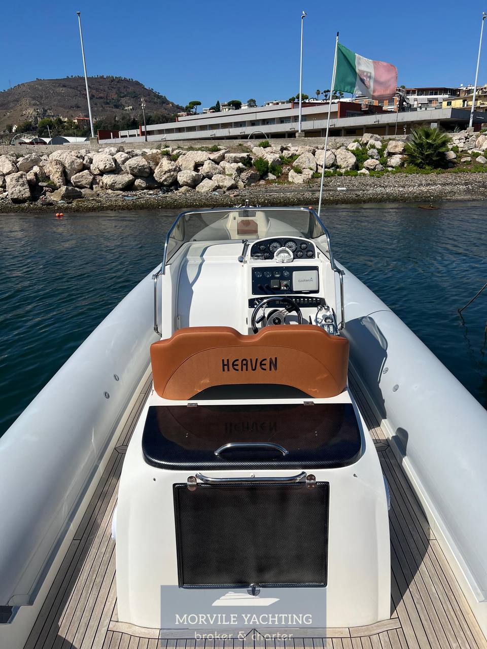 Heaven 40 motor boat