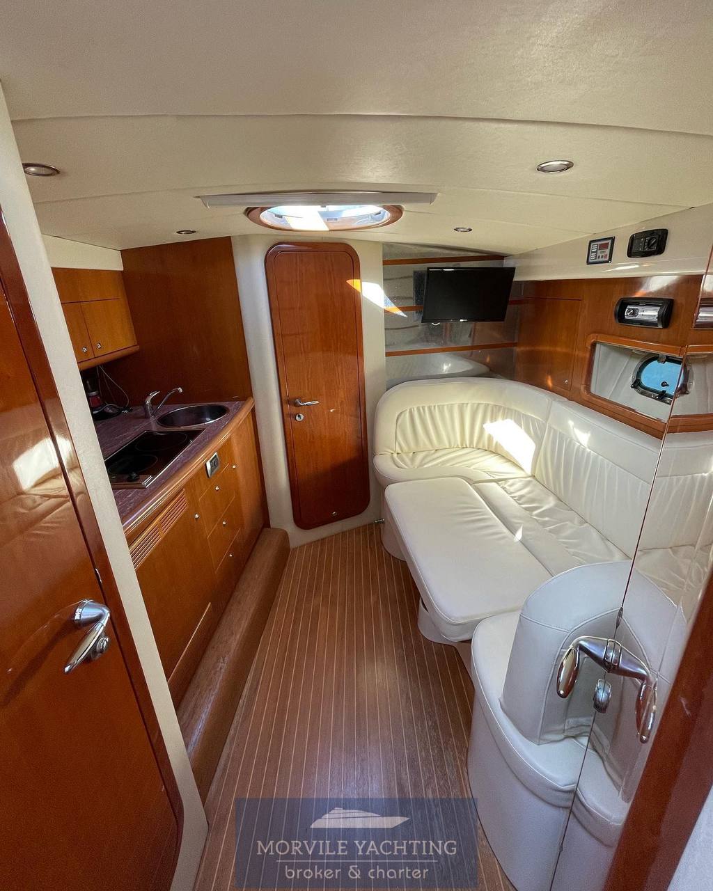 Airon marine 345 Express Cruiser