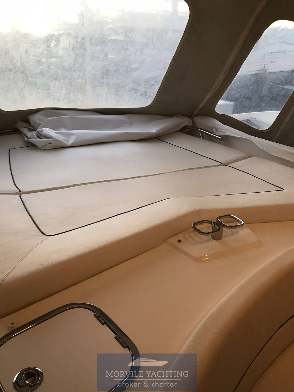 Absolute 56 ht motor boat