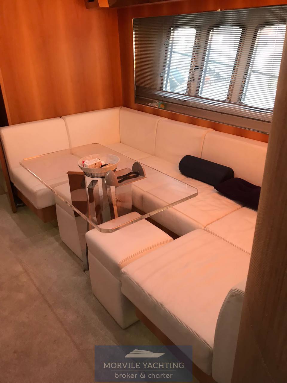 Absolute 56 ht Motor boat used for sale