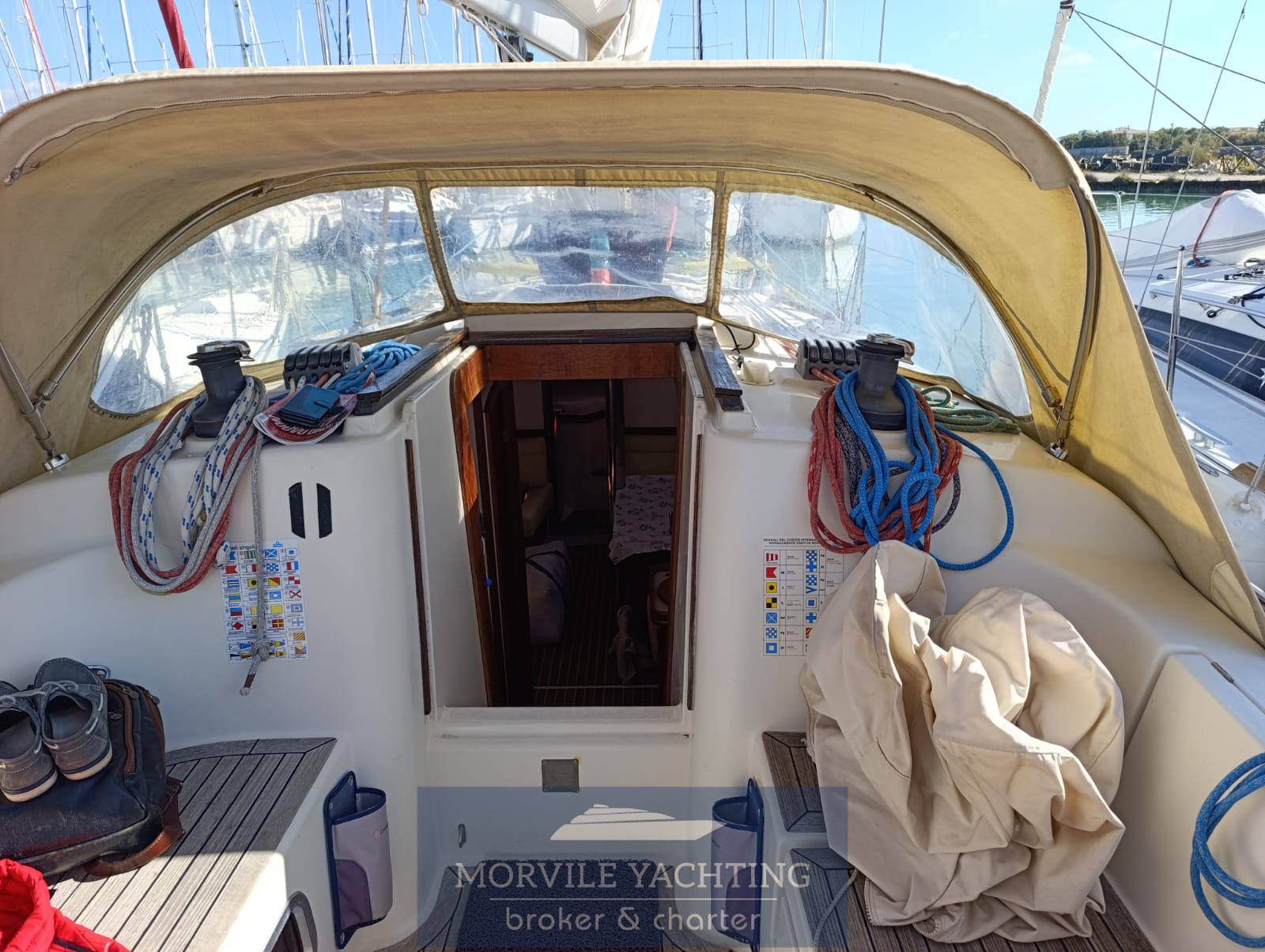 Hanse 371 barca a vela