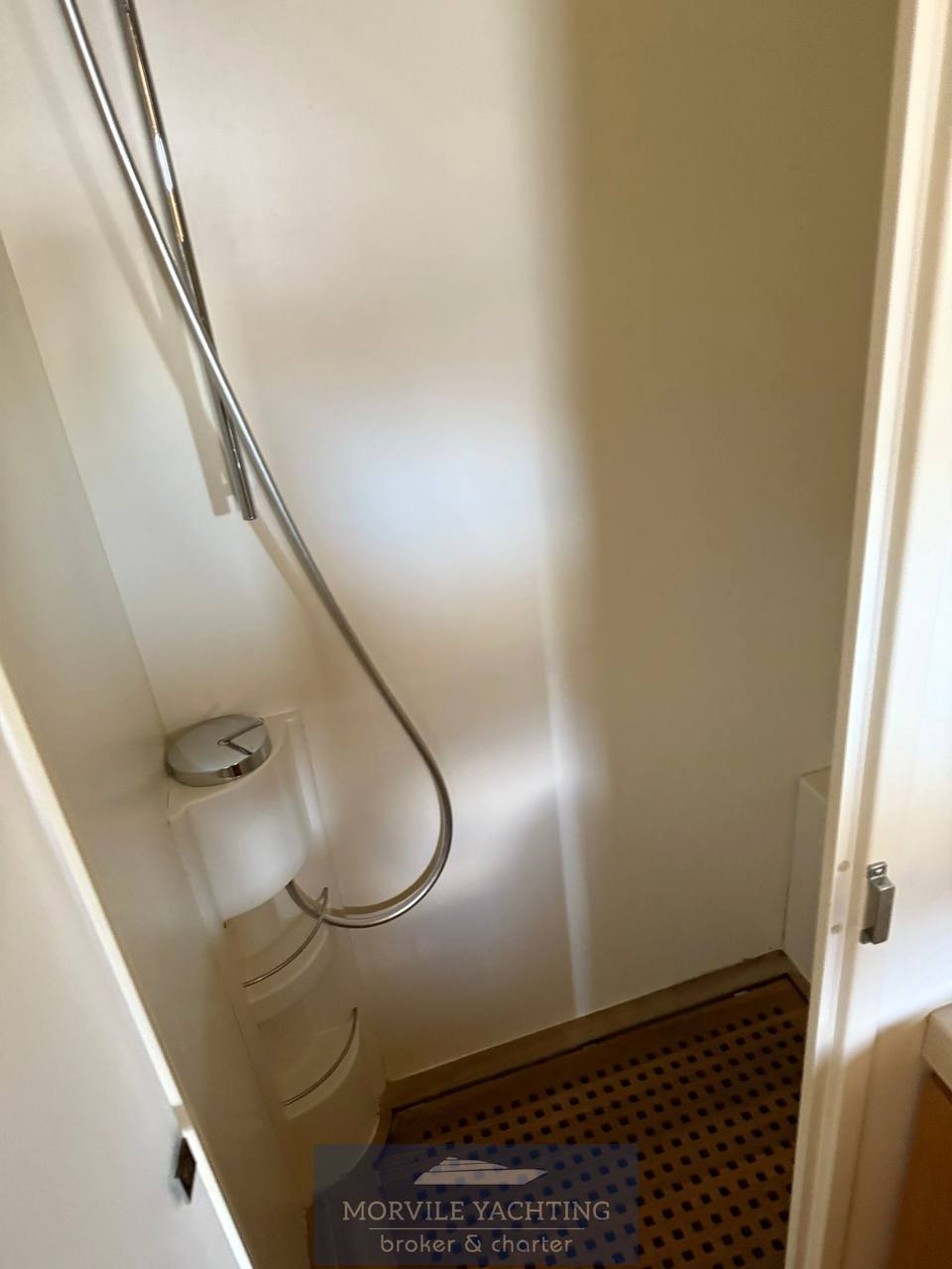 Ferretti 630 Flybridge