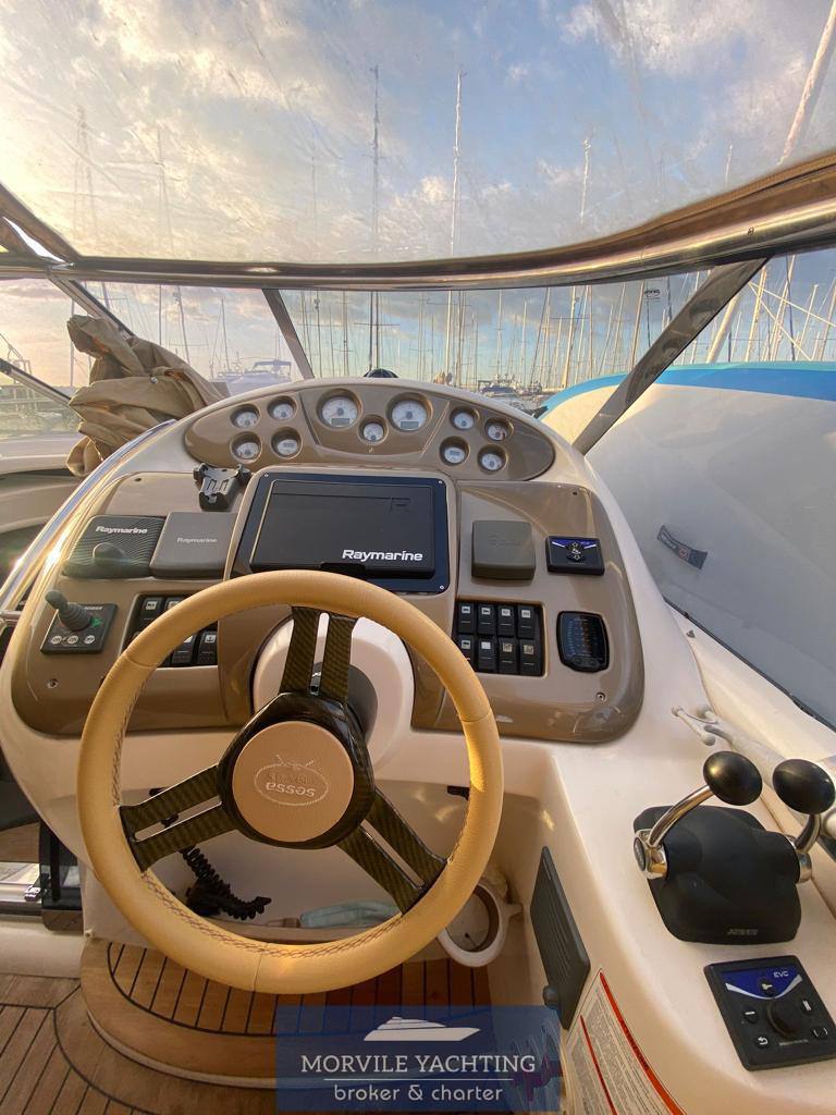 Sessa marine C42 barco de motor