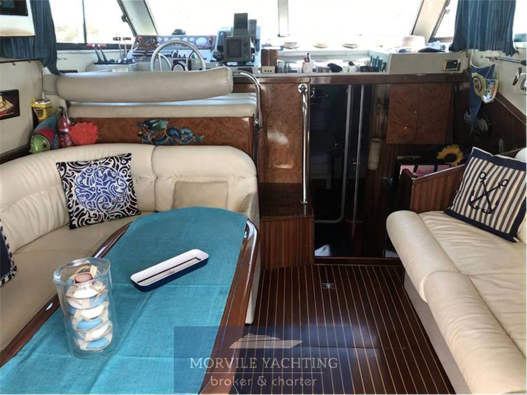 Della pasqua Dc 11s bateau à moteur