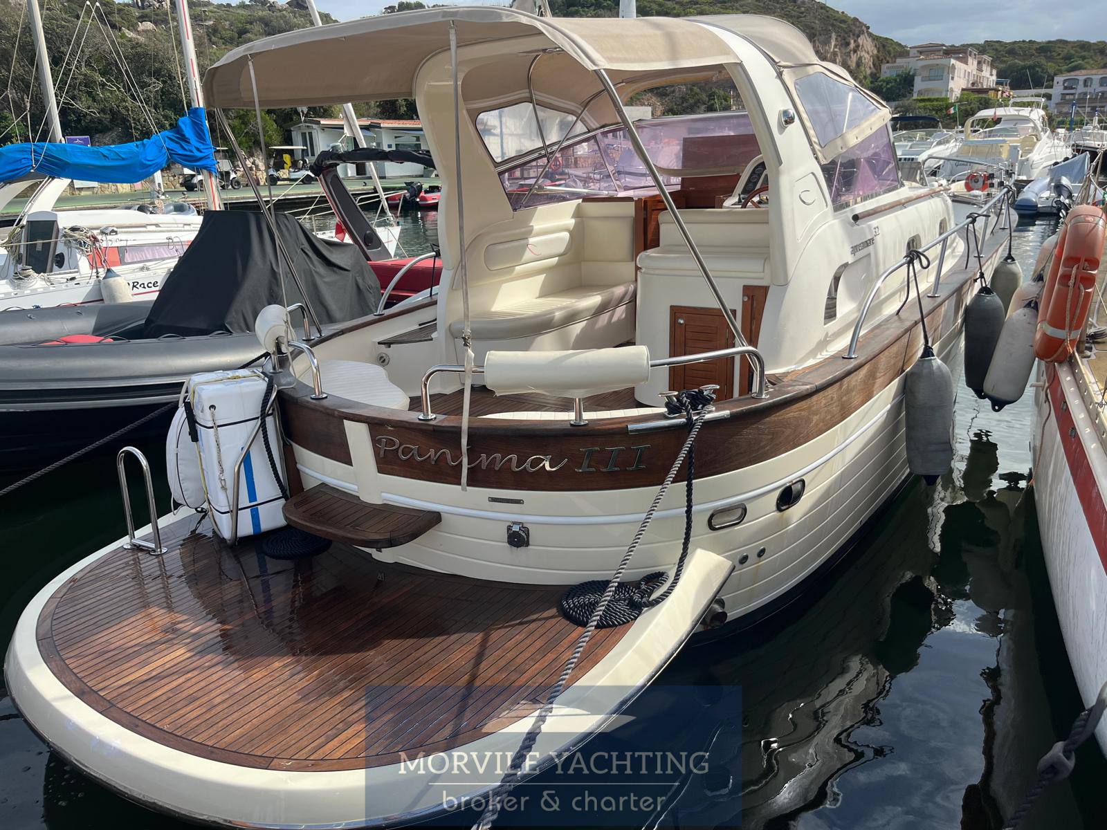 Apreamare 32 comfort Barco de motor usado para venta