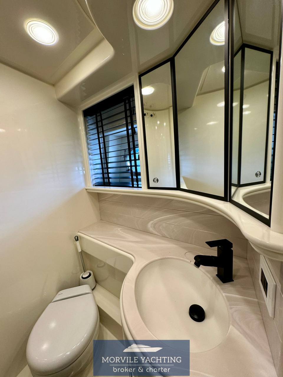 Baia 63 azzurra Жесткий верх