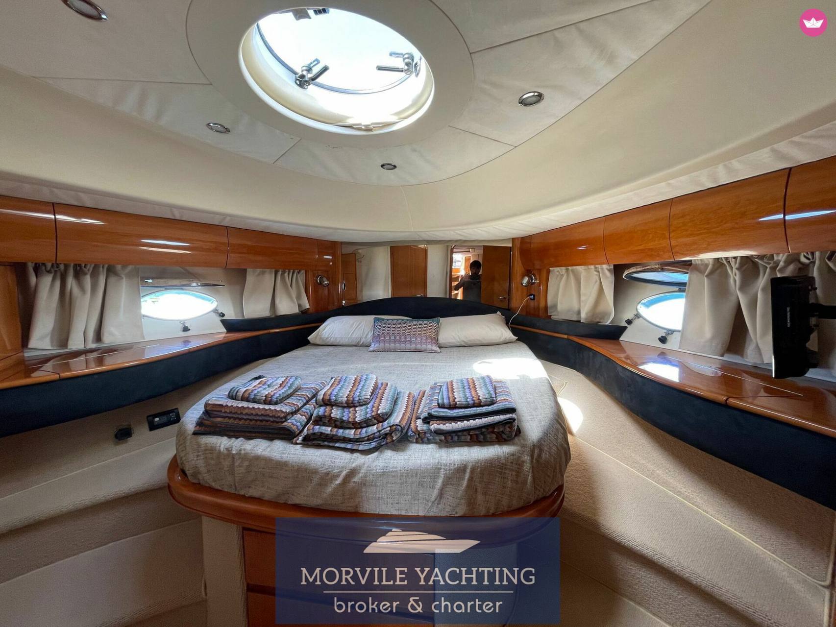 Princess V65 bateau à moteur