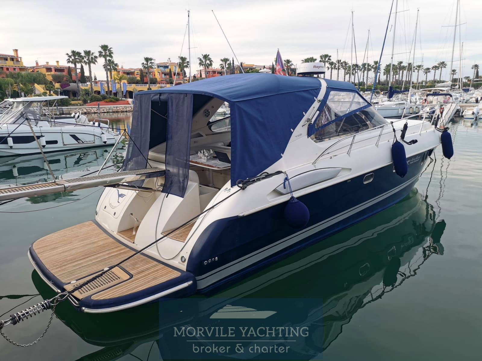 Airon marine 388 Express cruiser used