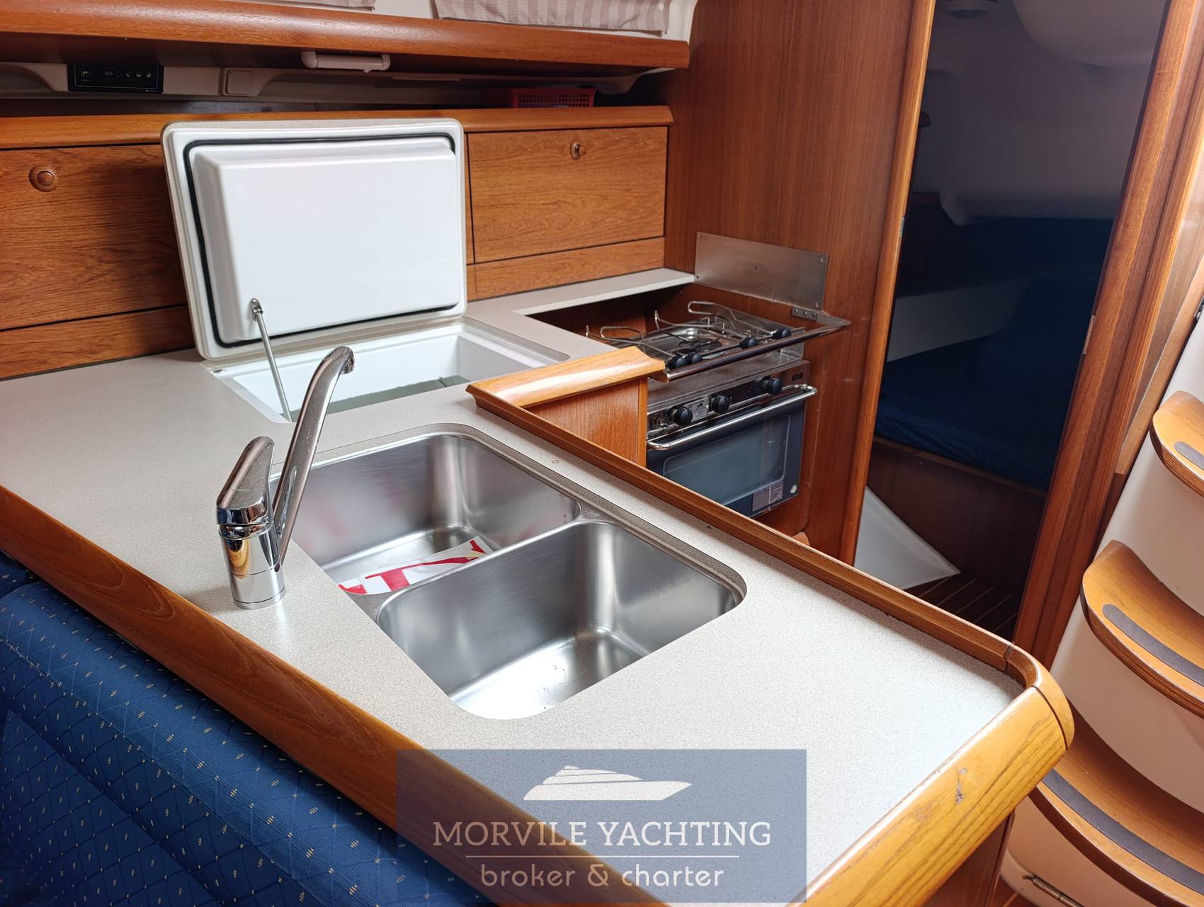 Jeanneau Sun fast 37  usado